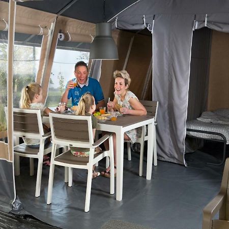 Europe Tents Camping Le Clou Meynard Kültér fotó